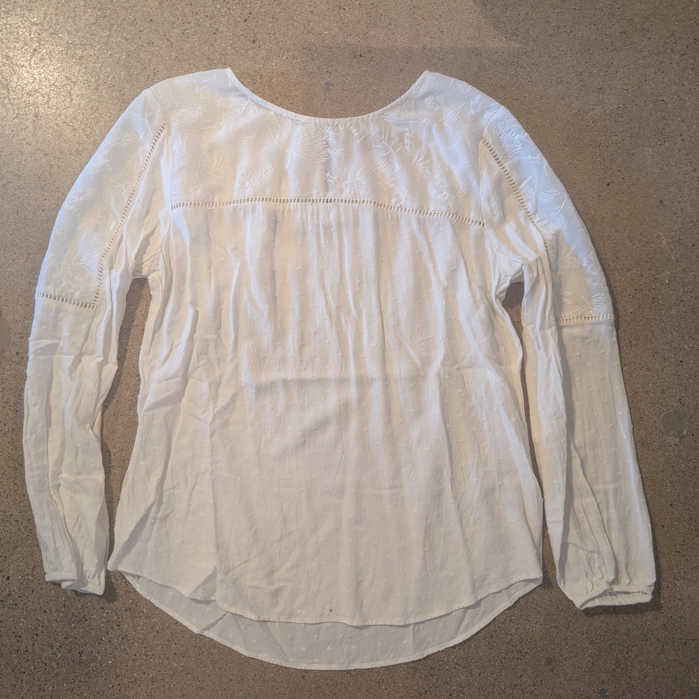 LOFT White Relaxed Pleated Blouse